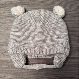 🌟3/$20 Bundle - GAP Kids Knit Hat with Pom Ears - Light Gray